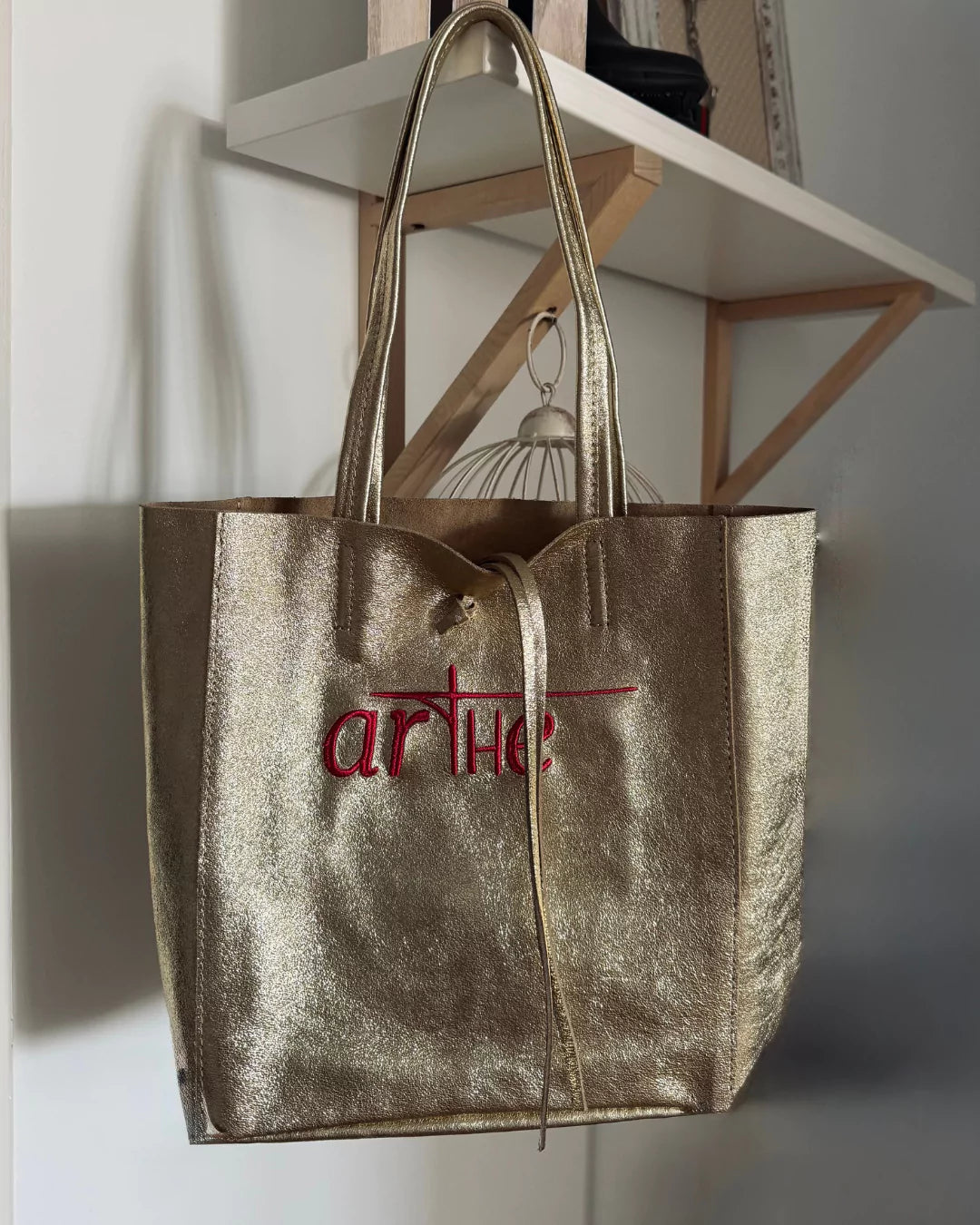 BOLSO "ICON" PIEL ORO