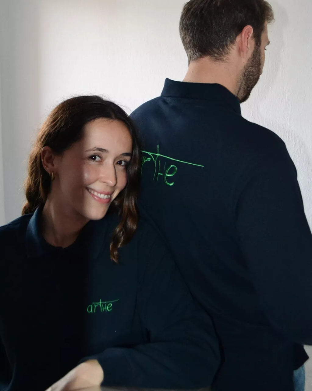 POLO BORDADO UNISEX MARINO "ICON"