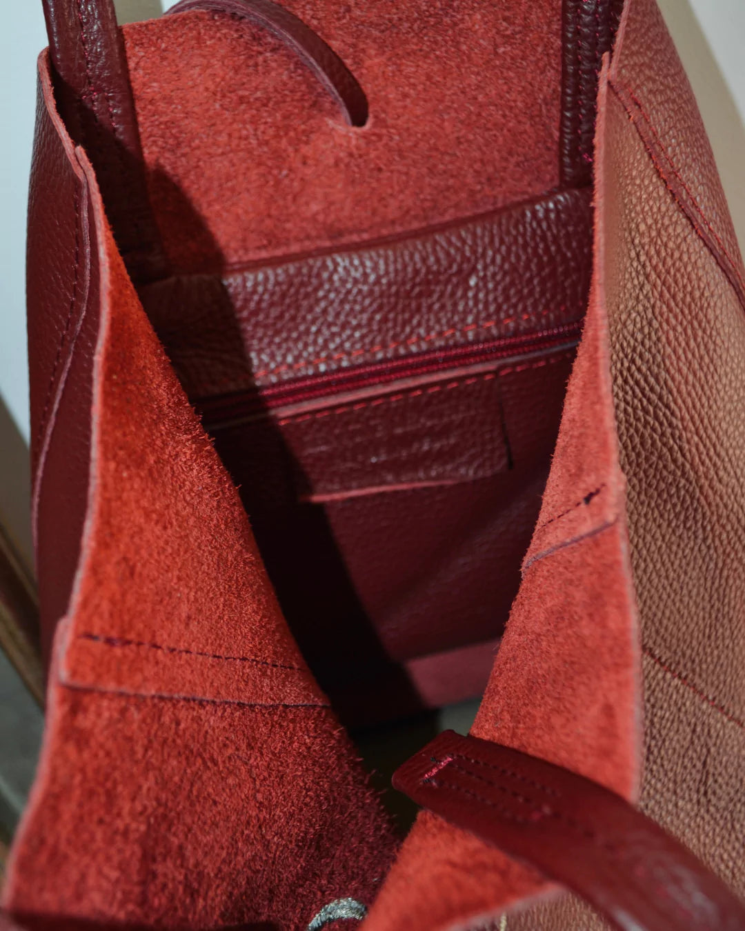 BOLSO "ICON" PIEL GRANATE