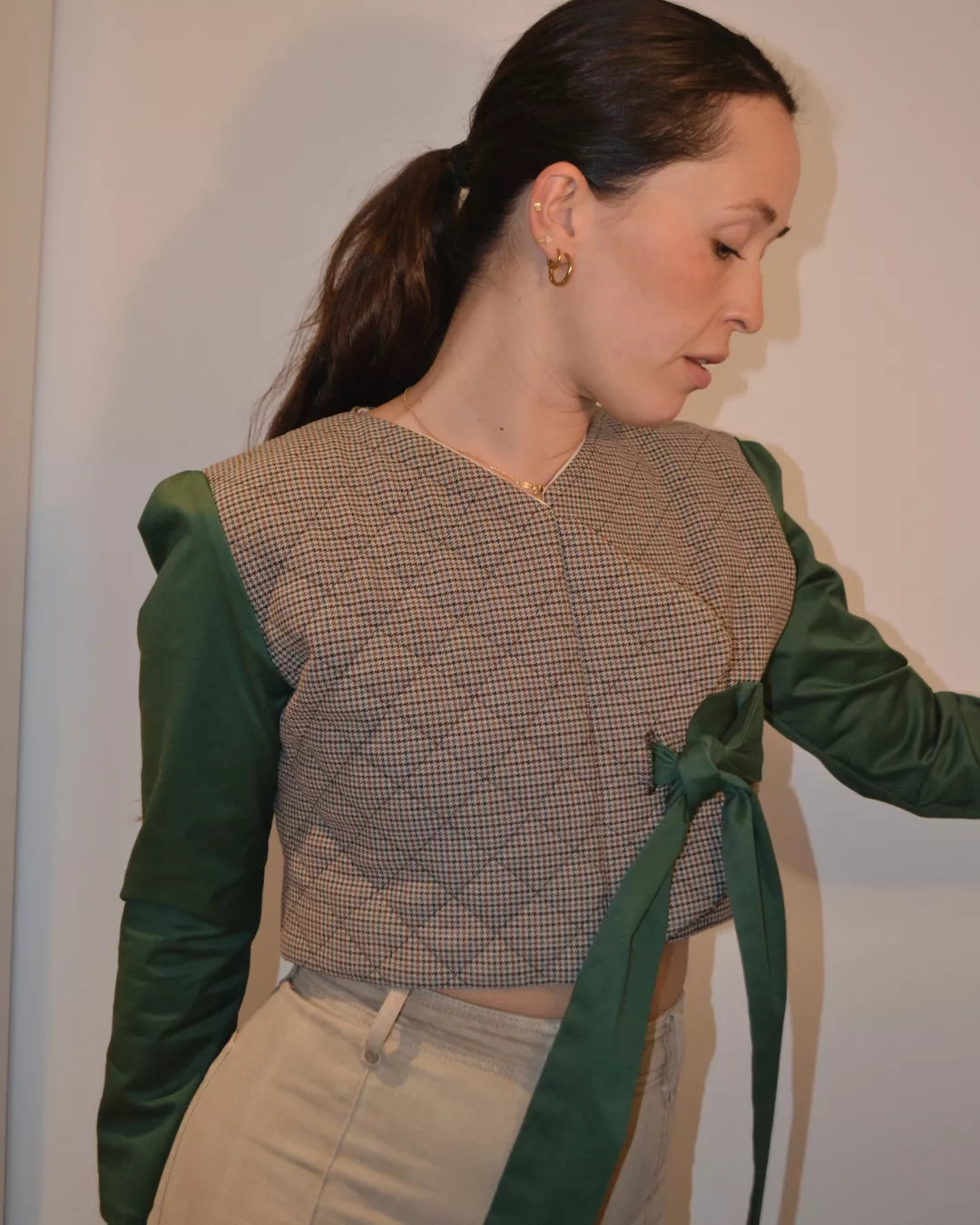 CHAQUETA CROPPED PATA DE GALLLO "ROCÍO"