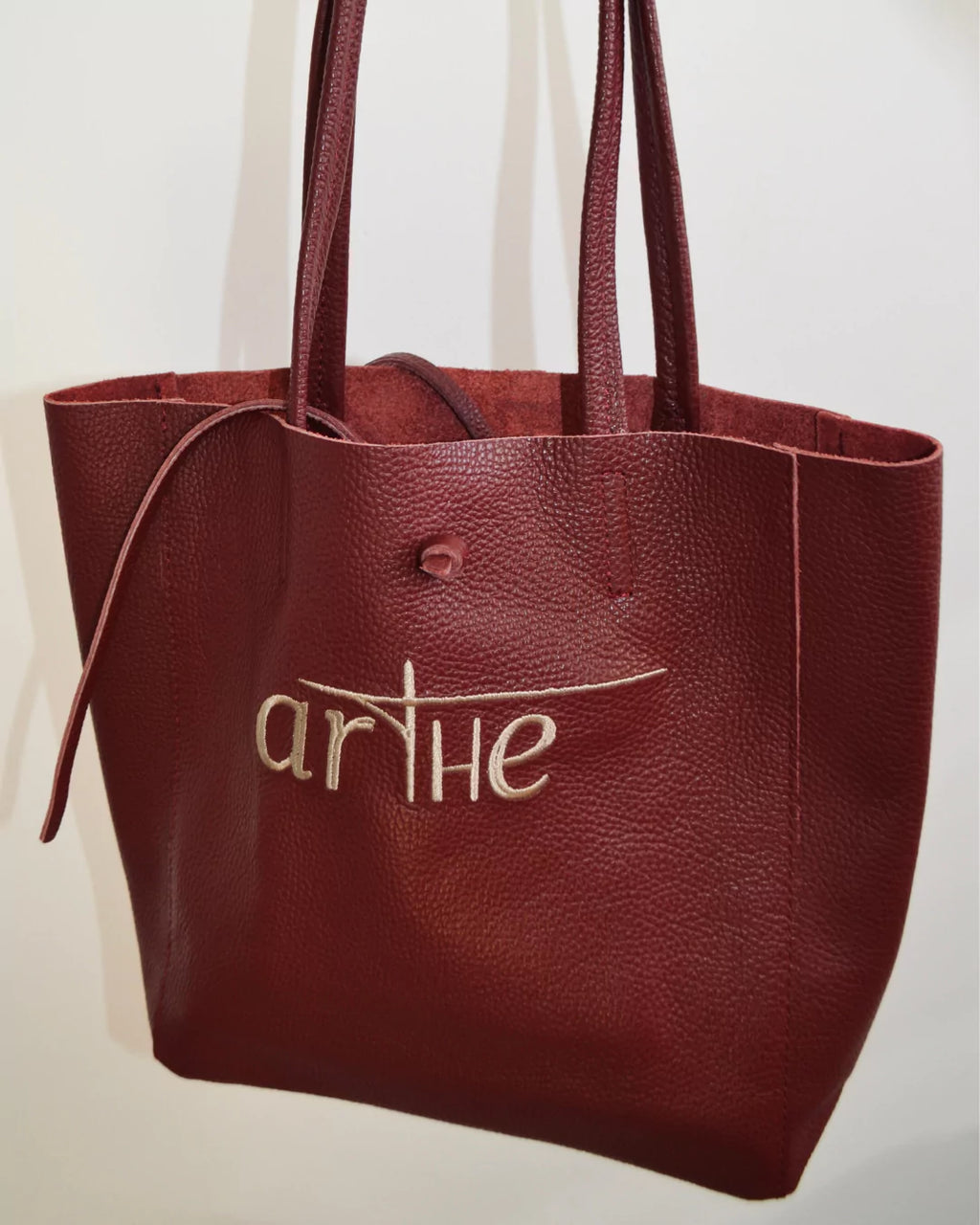 BOLSO "ICON" PIEL GRANATE