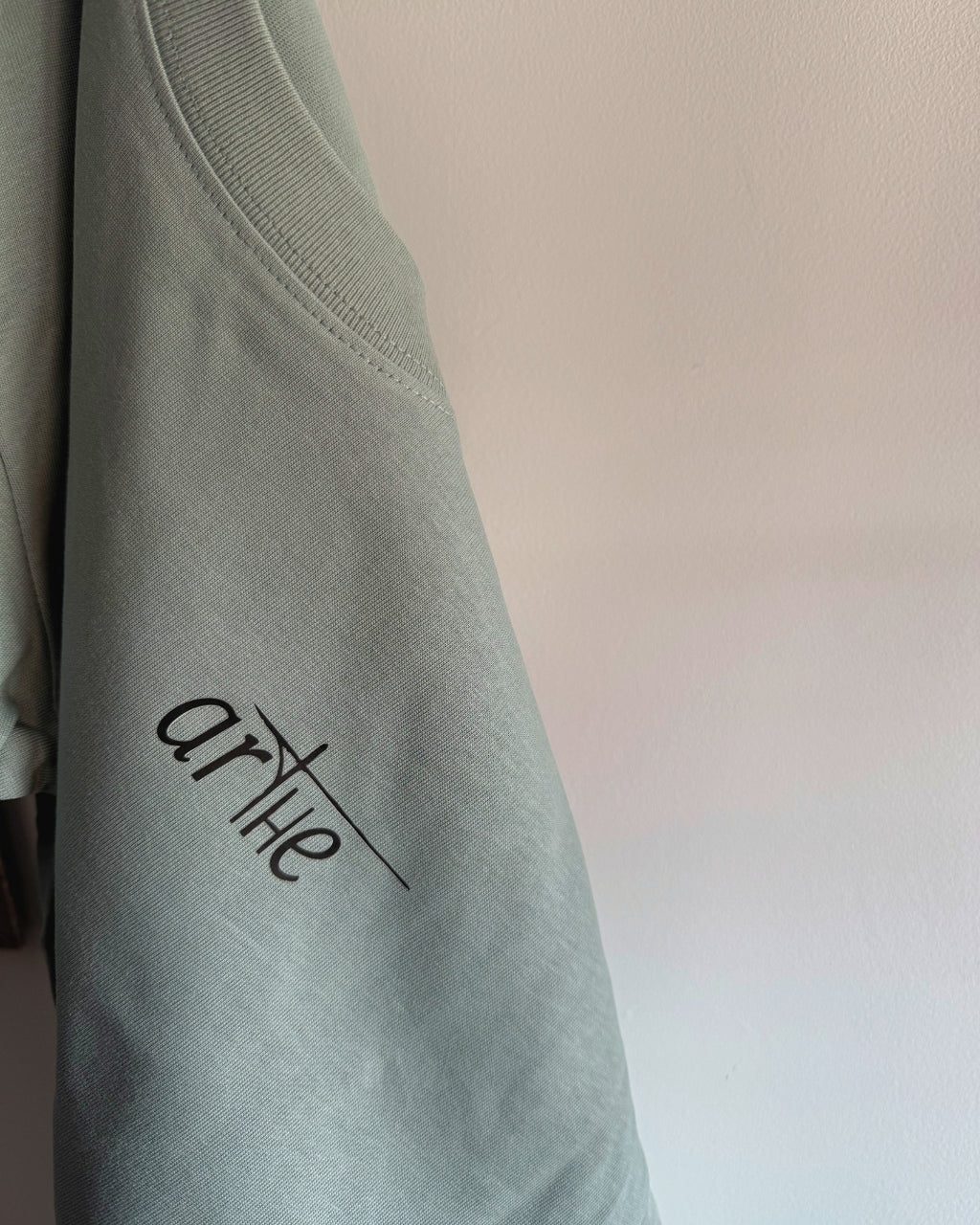 CAMISETA "REMEDIOS" VERDE UNISEX OVERSIZE