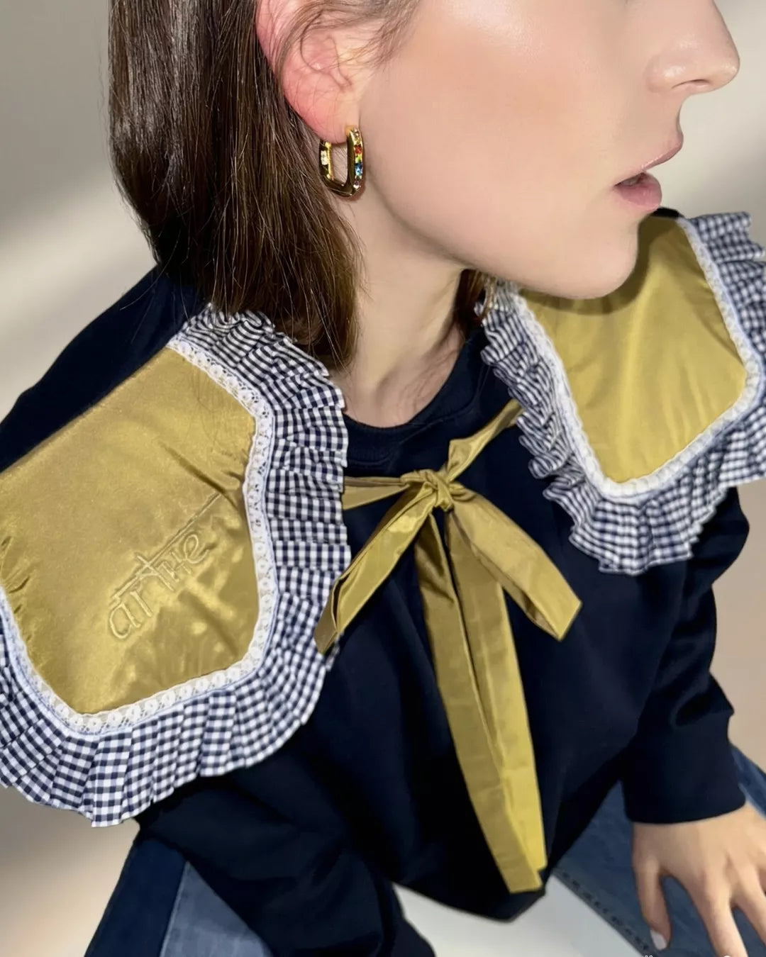 SUDADERA MARINO CON CUELLO "TARANTA"