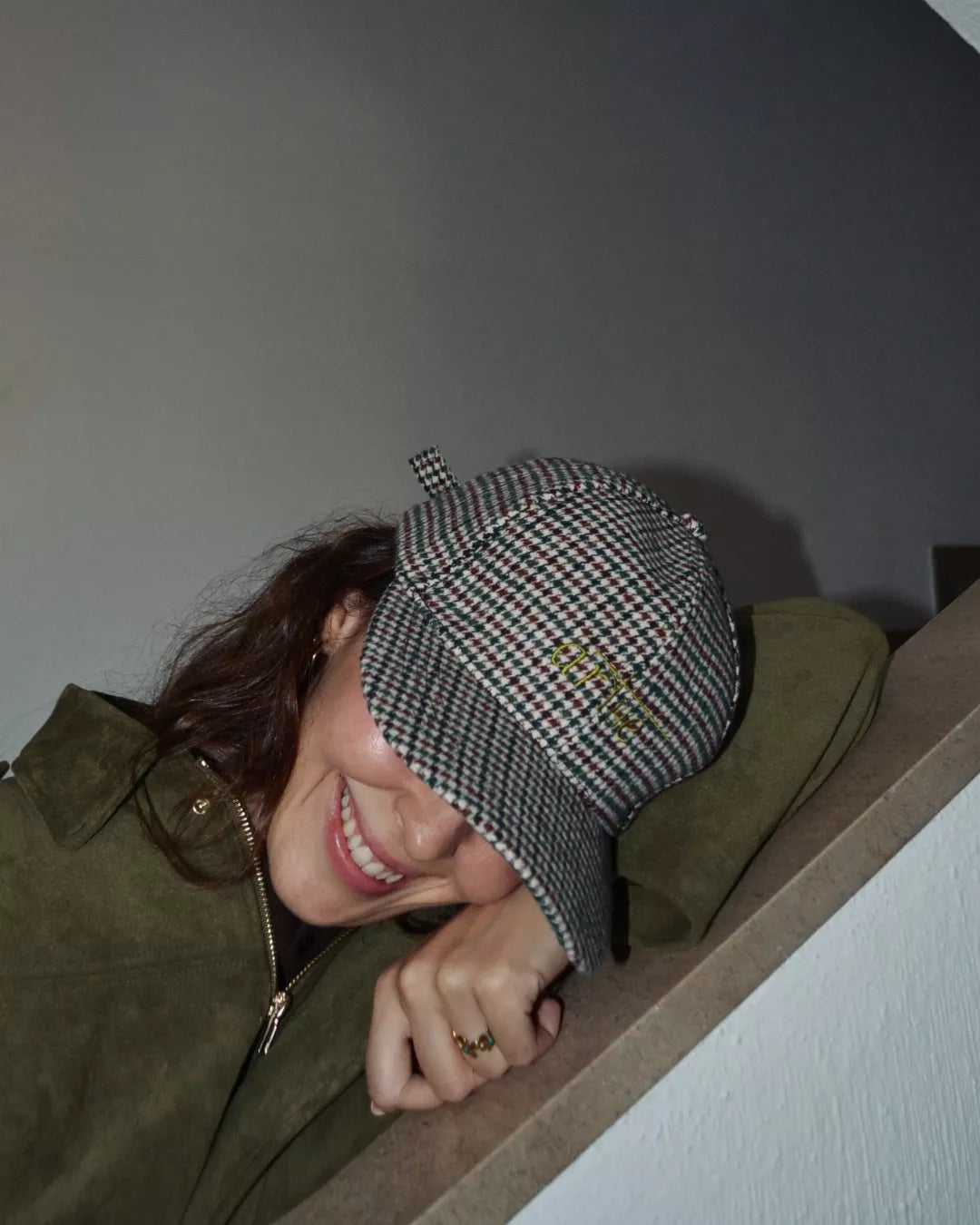 GORRA "ANTICUARIO" CUADROS