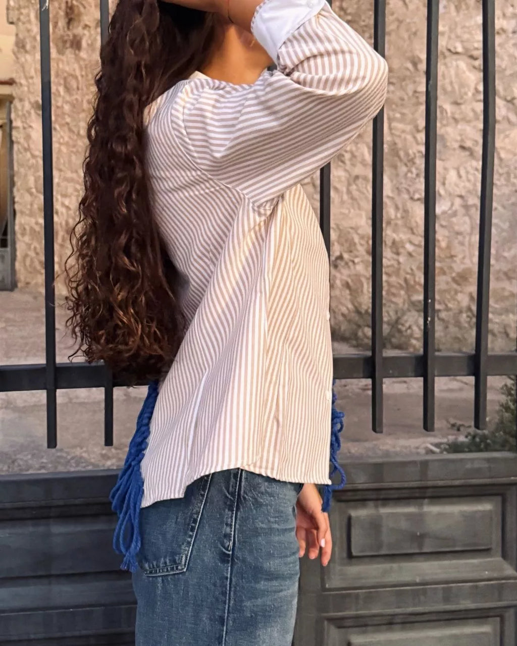 CAMISA OVERSIZE RAYAS "ARENA"