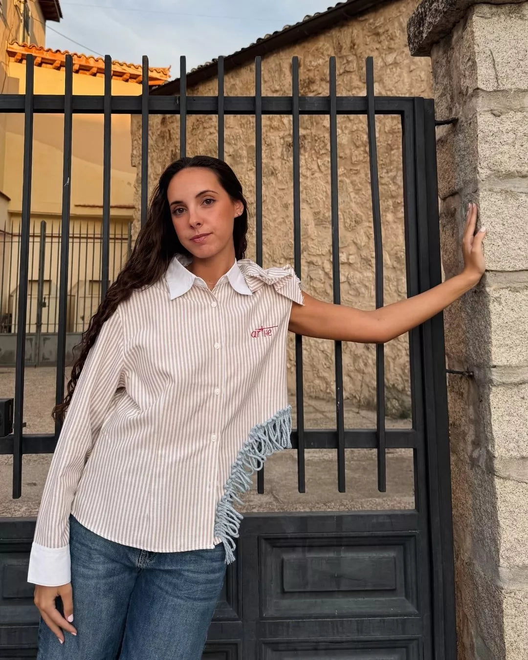 CAMISA OVERSIZE RAYAS "ARENA"