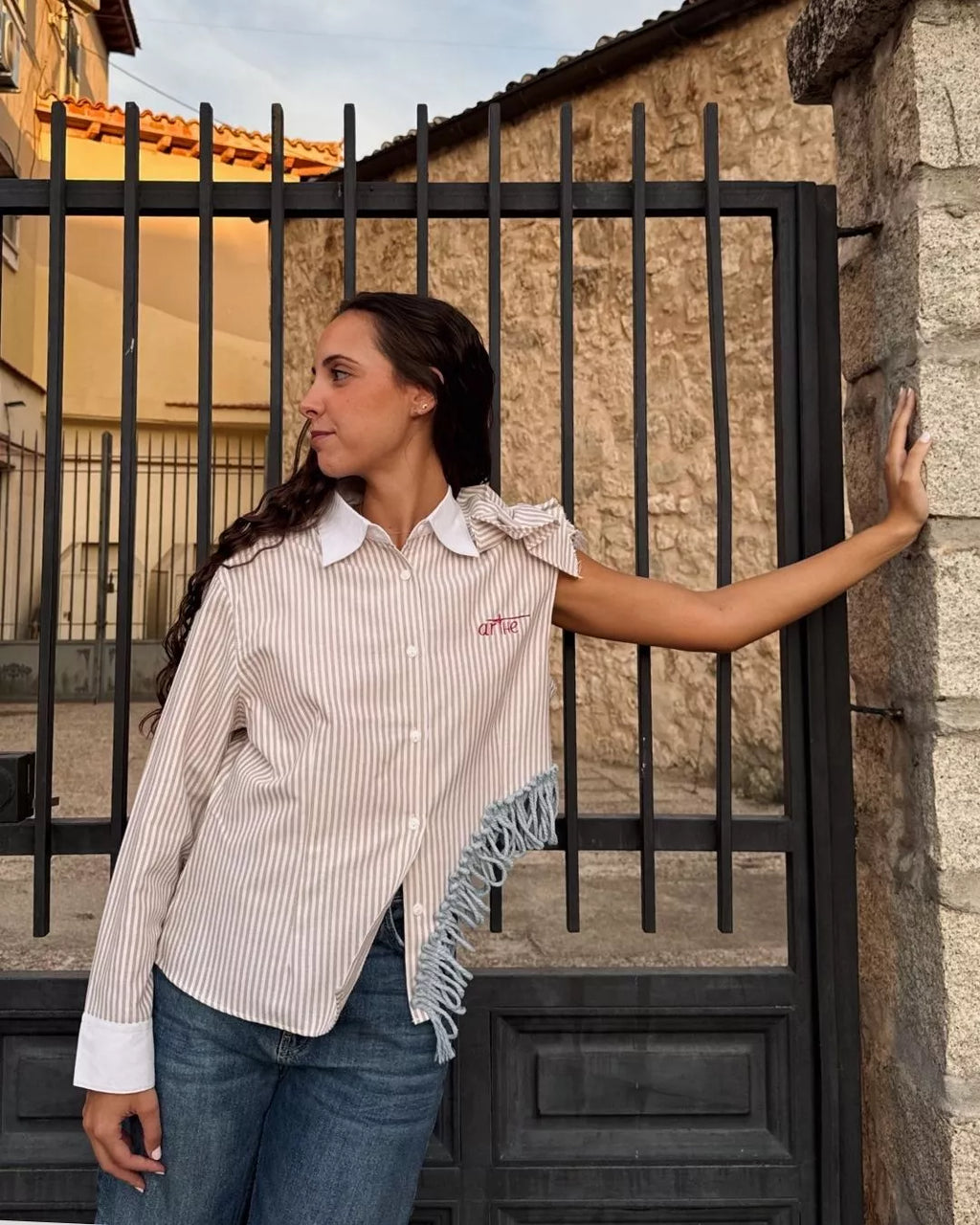 CAMISA OVERSIZE RAYAS "ARENA"