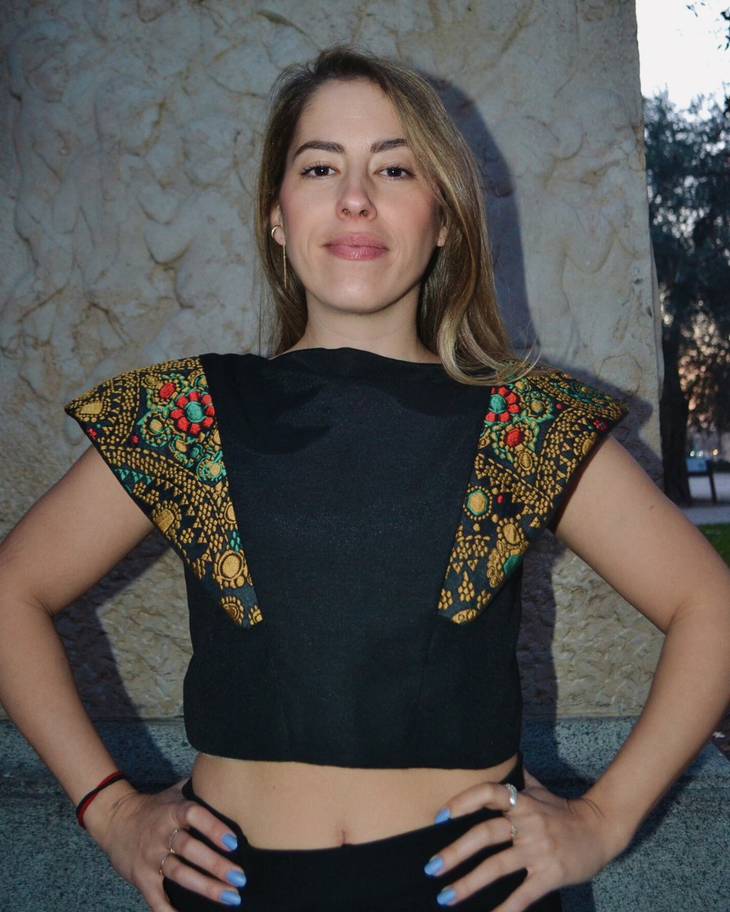 CUERPO "TRIANA"