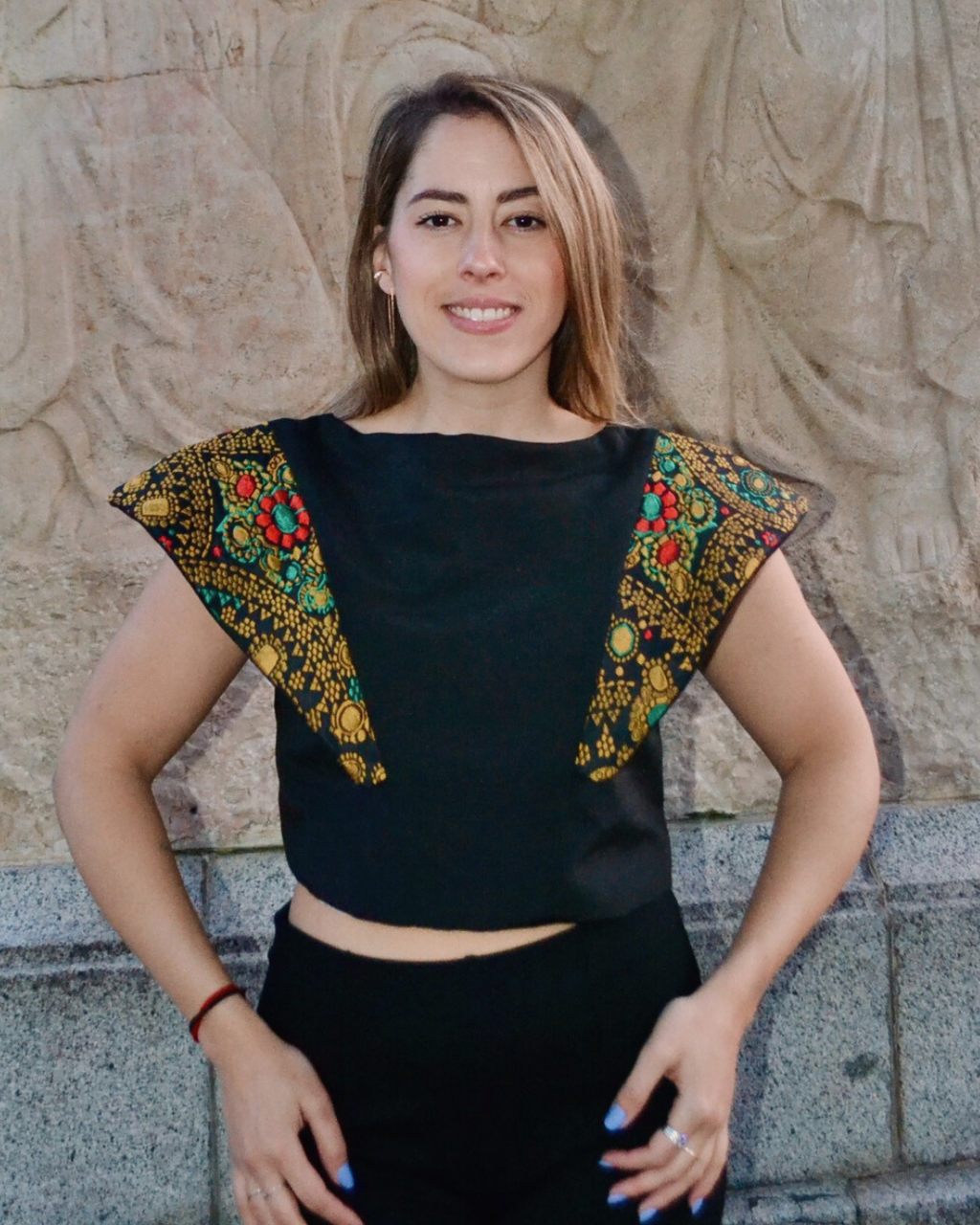 CUERPO "TRIANA"