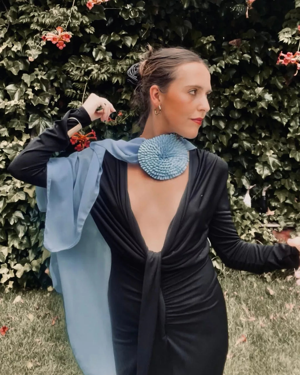 CAPA FLOR CENTRAL “ANA” AZUL