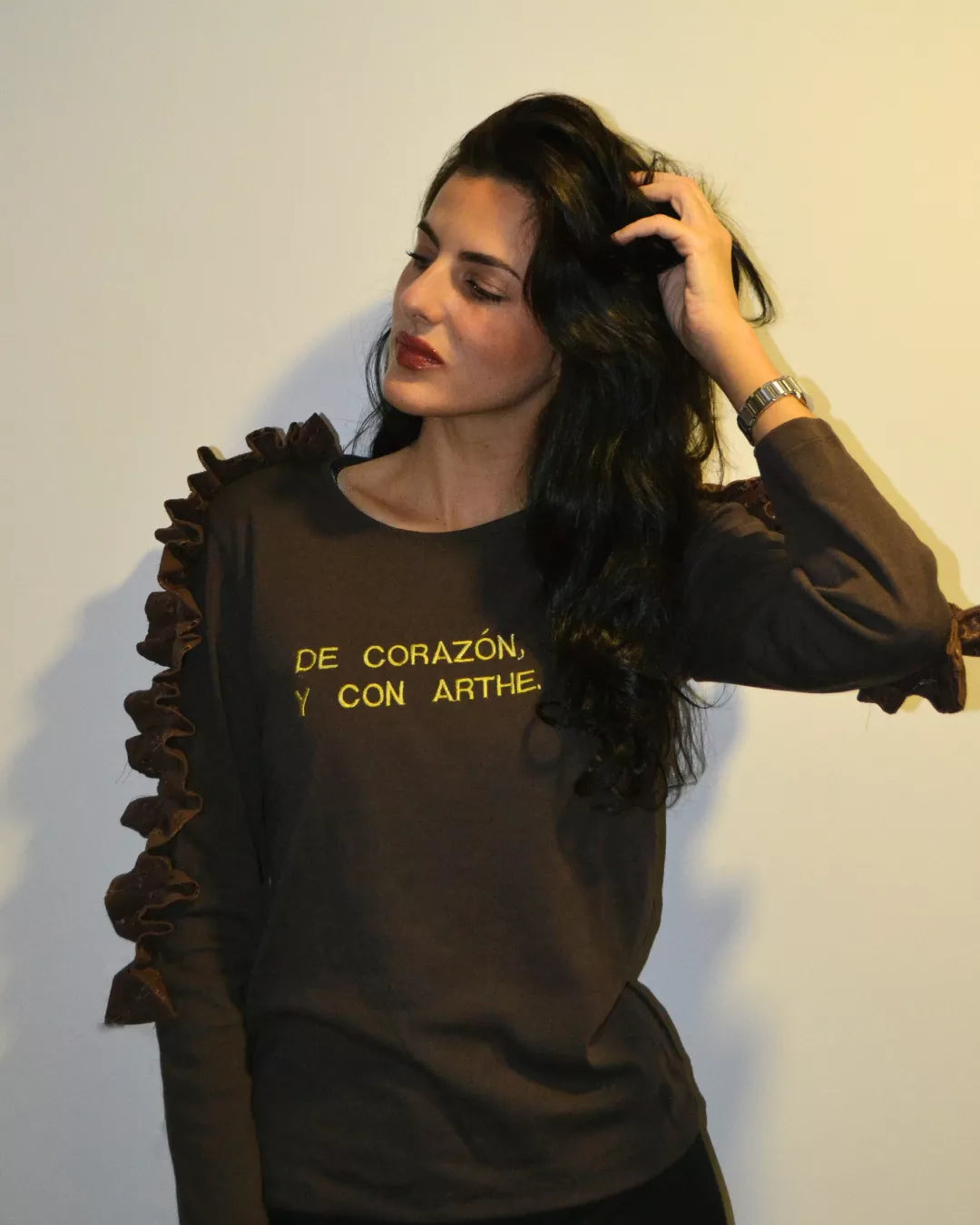 CAMISETA MANGA LARGA FRUNCE "ROSALÍA"