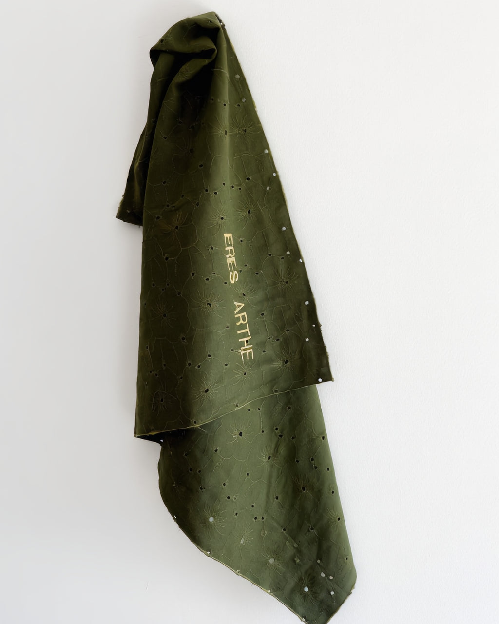 FOULARD BORDADO "SER"