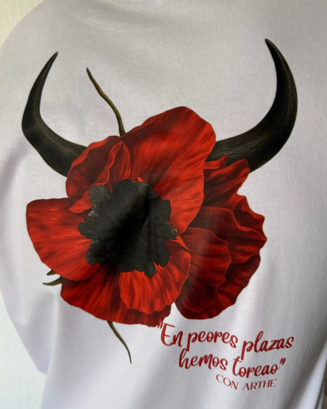 CAMISETA "REMEDIOS" BLANCA OVERSIZE UNISEX