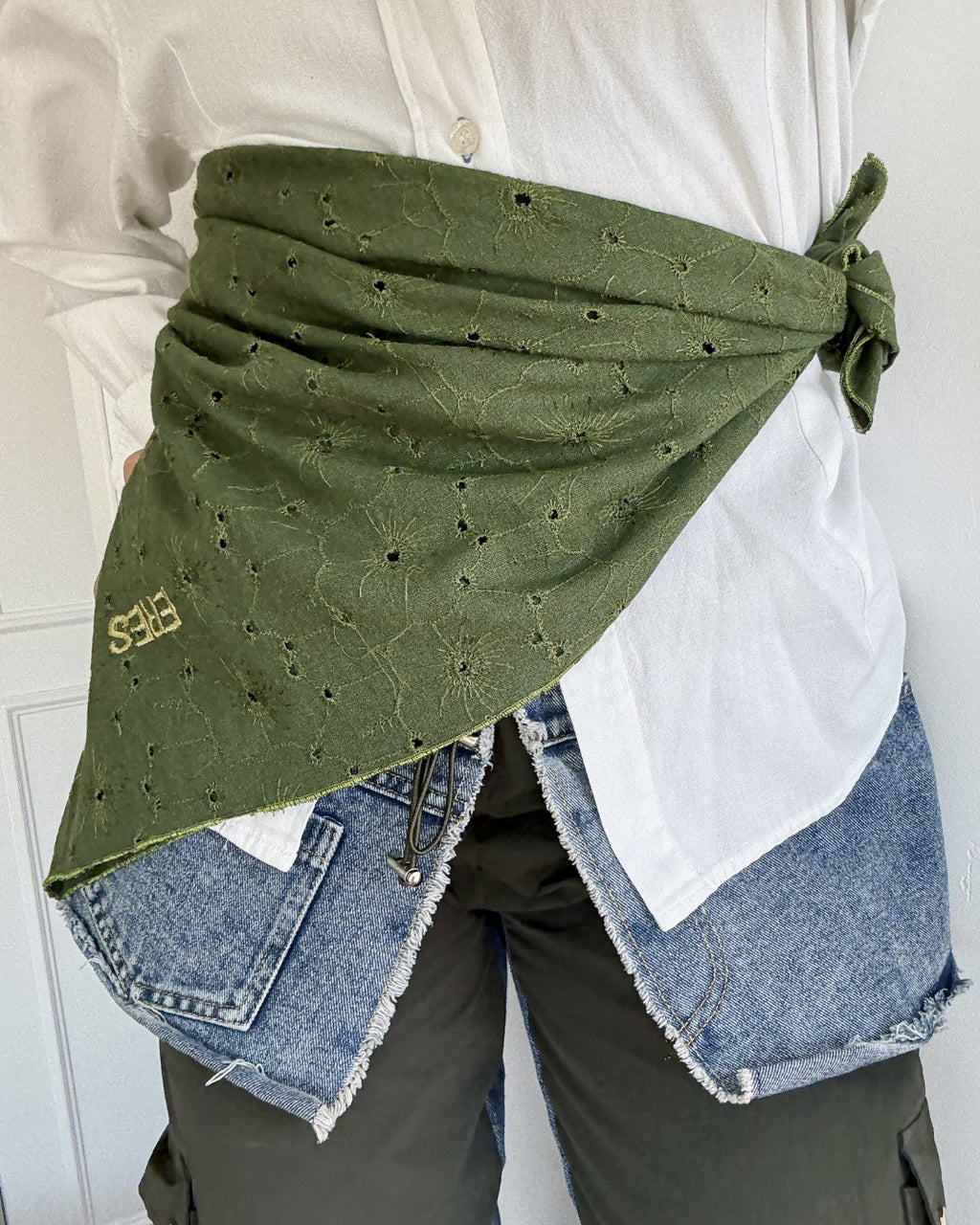 FOULARD BORDADO "SER"
