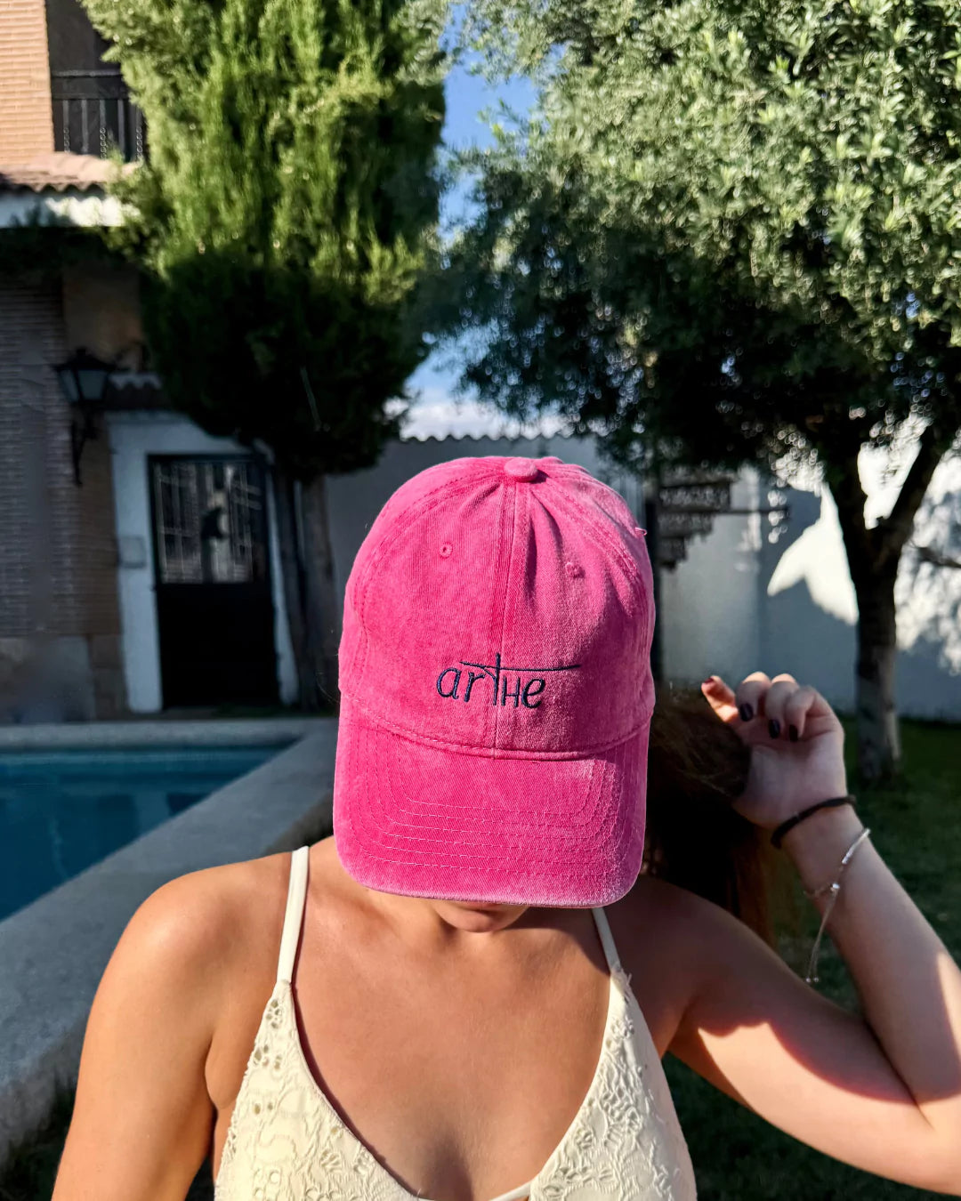 GORRA "ICON" FUCSIA