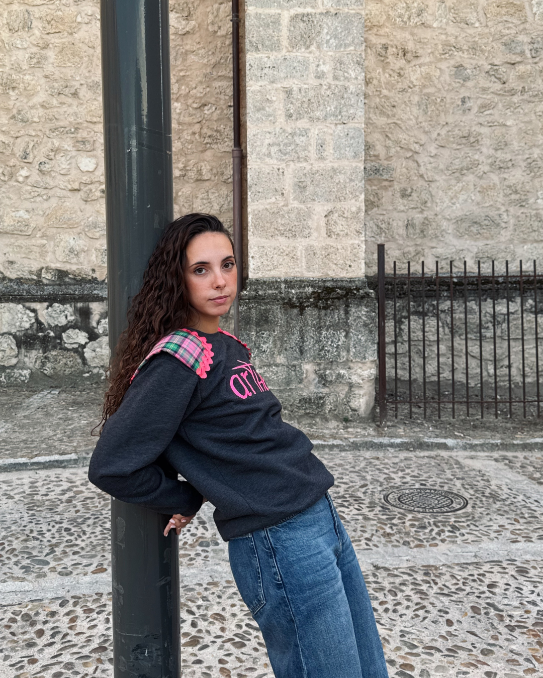 SUDADERA "SOLERA" GRIS