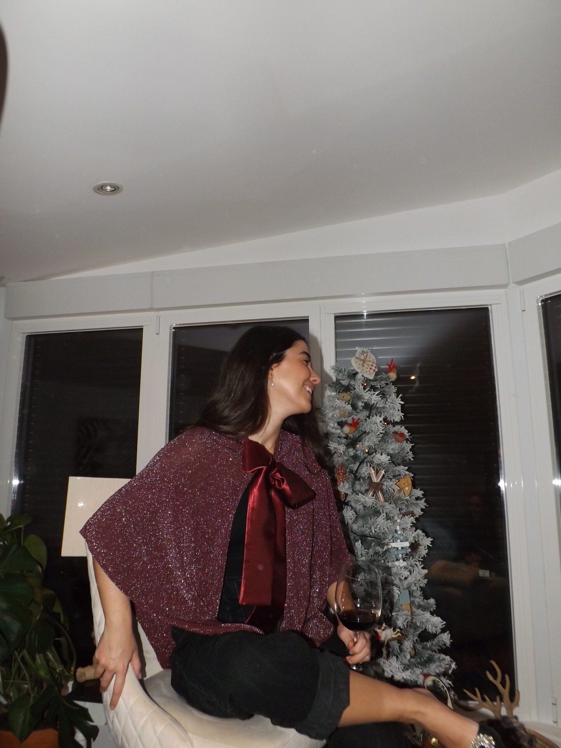 CAPA/SOBREFALDA BRILLO N/24