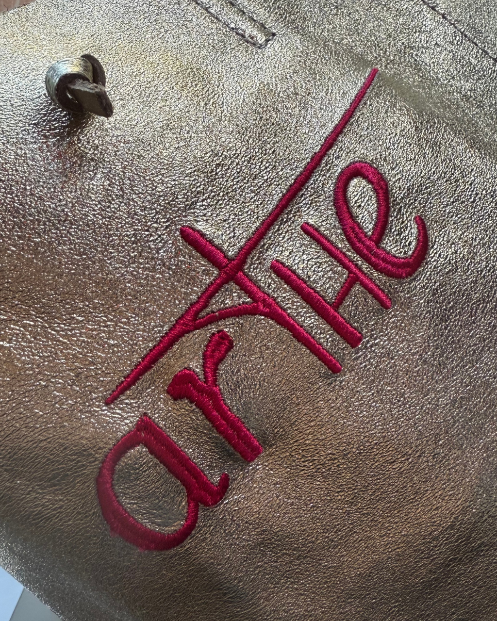 BOLSO "ICON" PIEL ORO