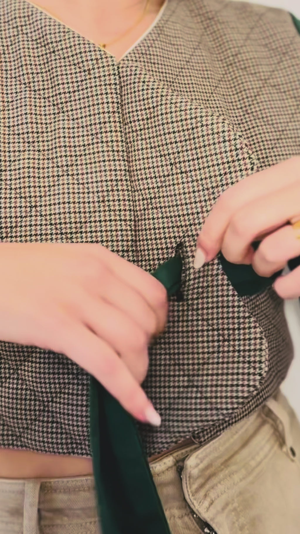 CHAQUETA CROPPED PATA DE GALLLO "ROCÍO"