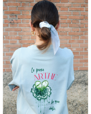 CAMISETA "DOLORES" AZUL OVERSIZE